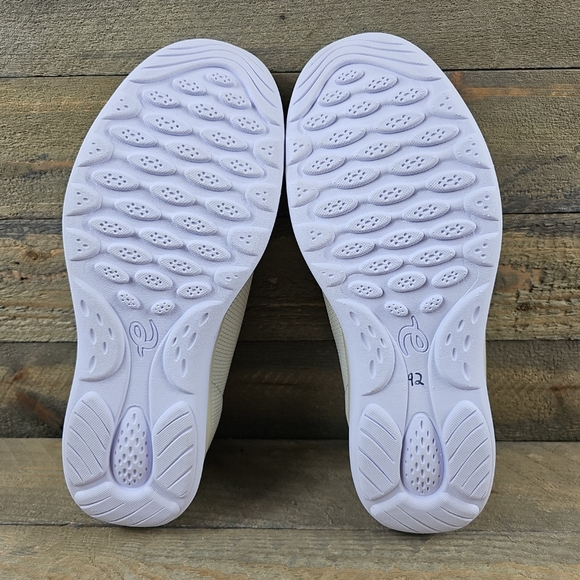 Easy Spirit e360 Women's Slip-On Shoes Ulta Lightweight Beige/Brown NEW - Picture 6 of 11